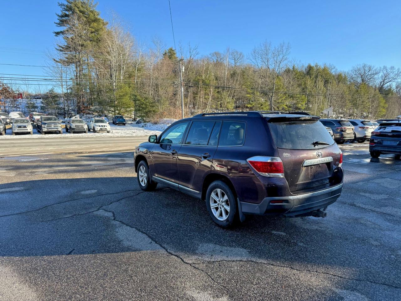 2011 TOYOTA HIGHLANDER BASE photo 3