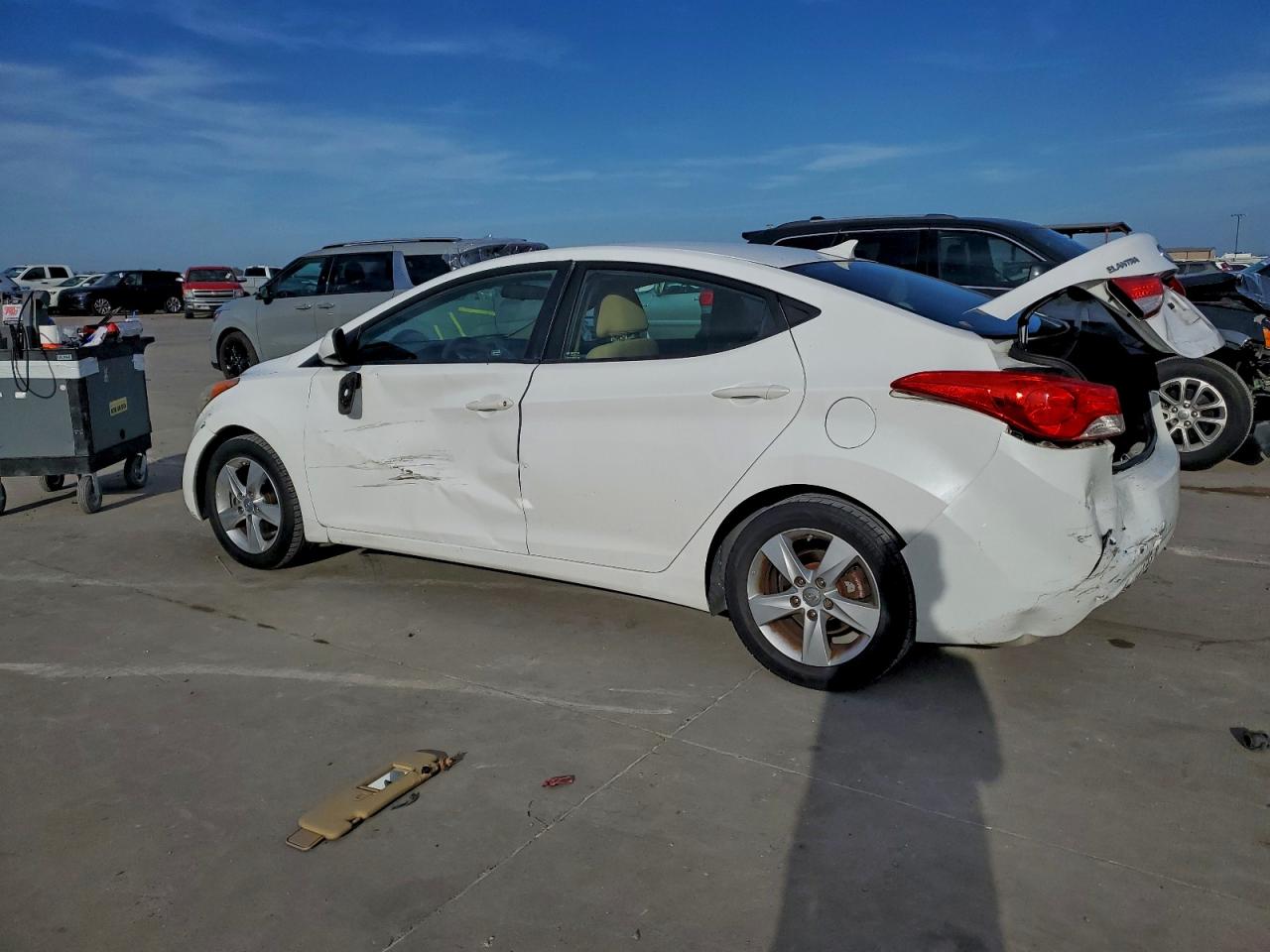 2013 HYUNDAI ELANTRA GLS photo 2
