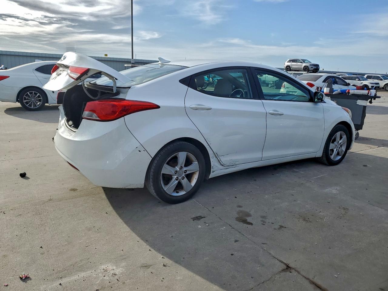 2013 HYUNDAI ELANTRA GLS photo 3