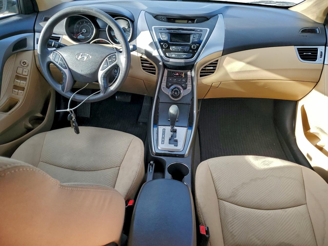 2013 HYUNDAI ELANTRA GLS photo 8