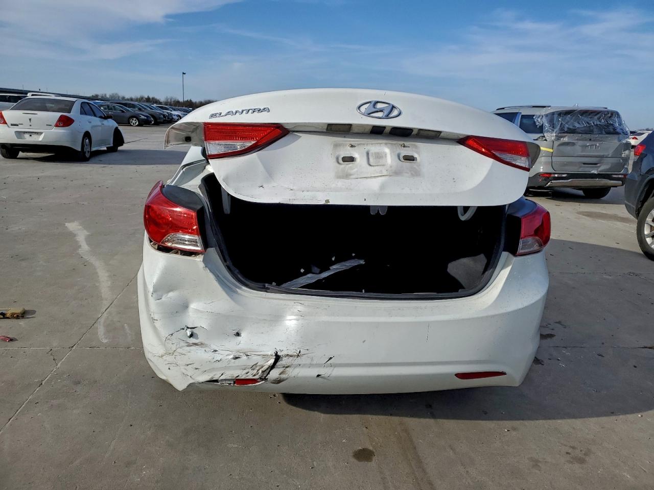 2013 HYUNDAI ELANTRA GLS photo 6