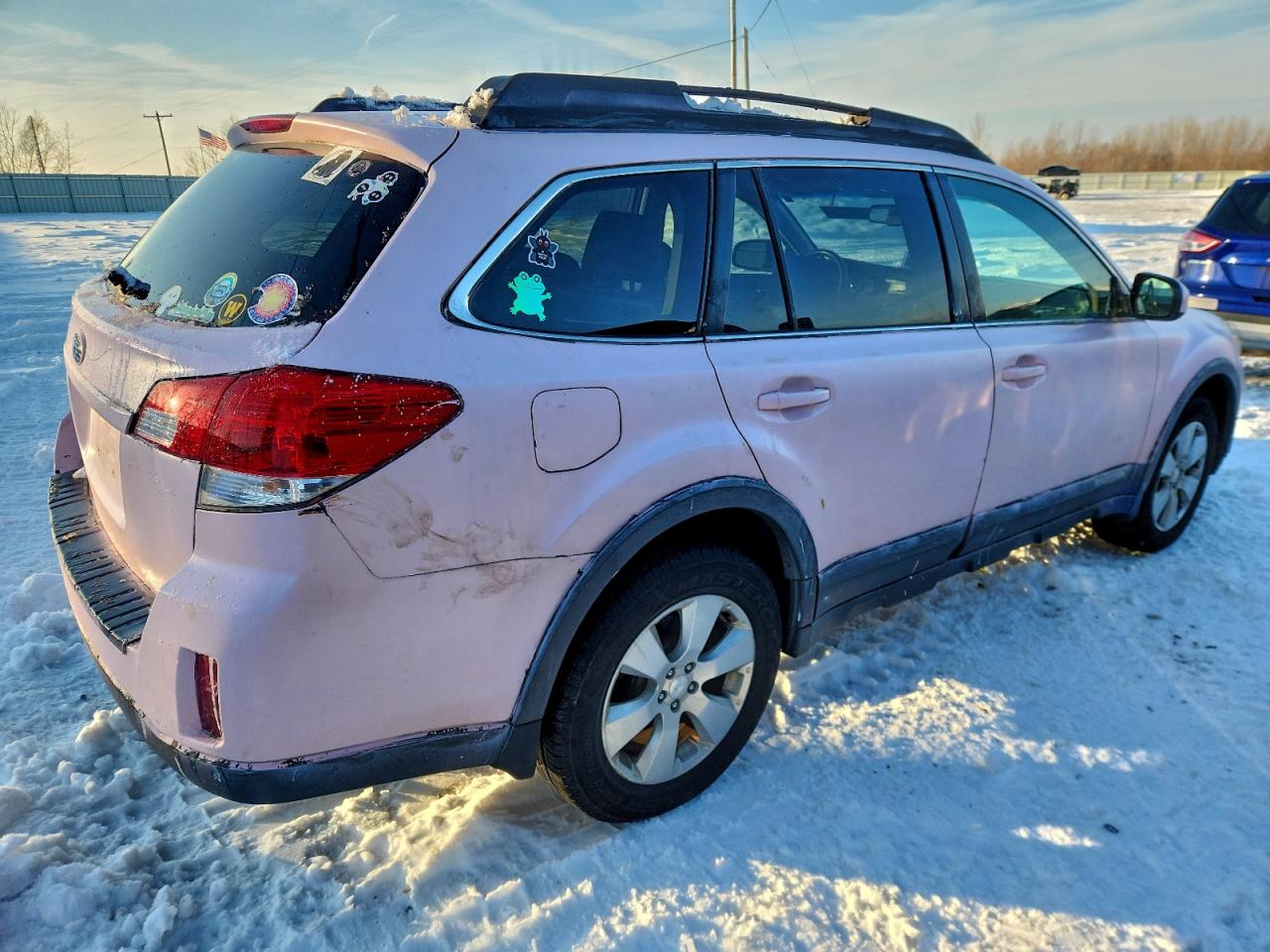 2010 SUBARU OUTBACK 2.5I LIMITED photo 3