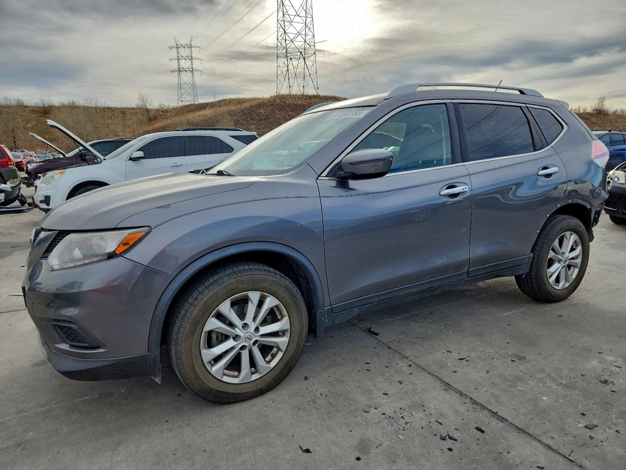 2016 NISSAN ROGUE