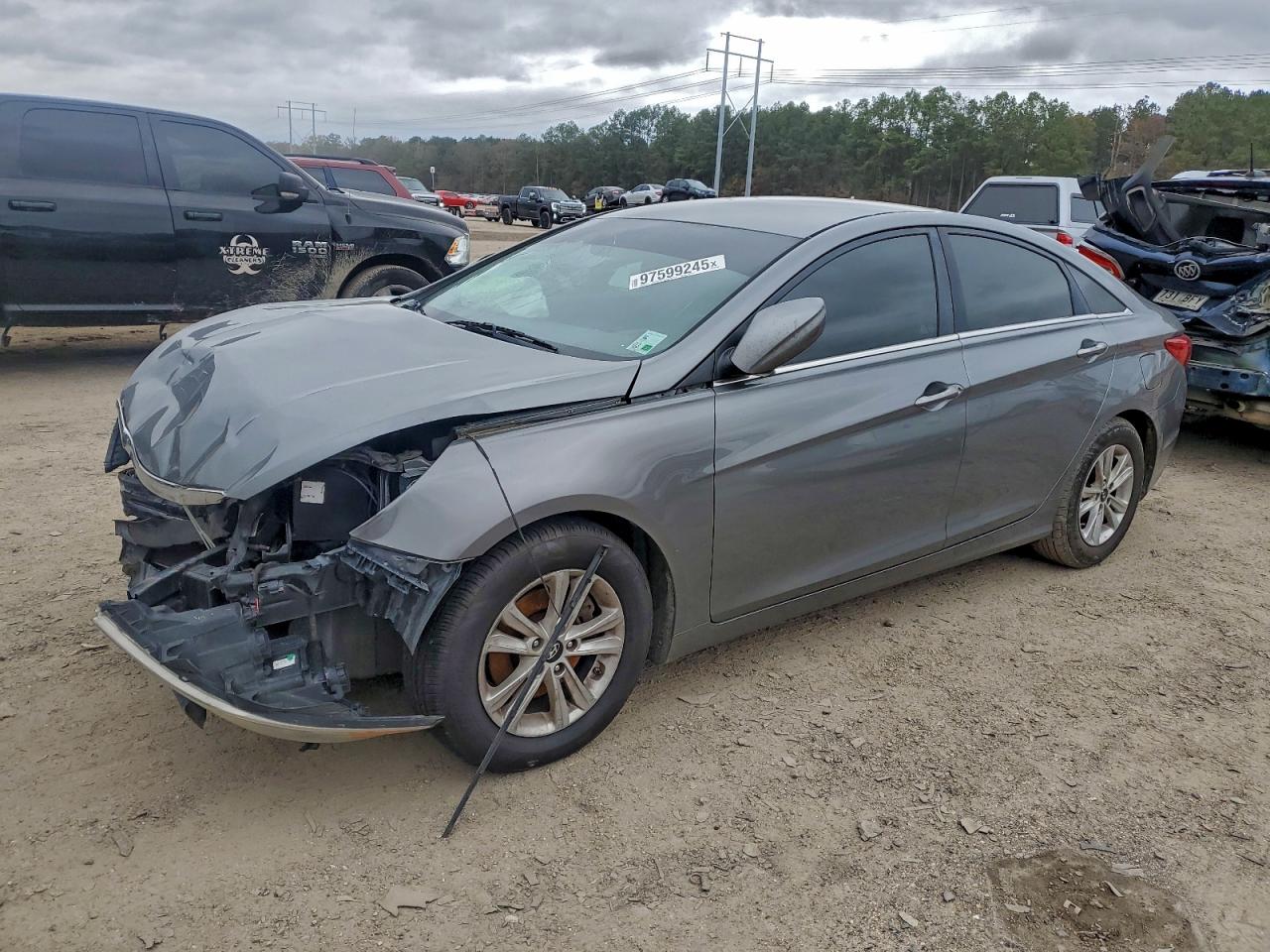 2013 HYUNDAI SONATA