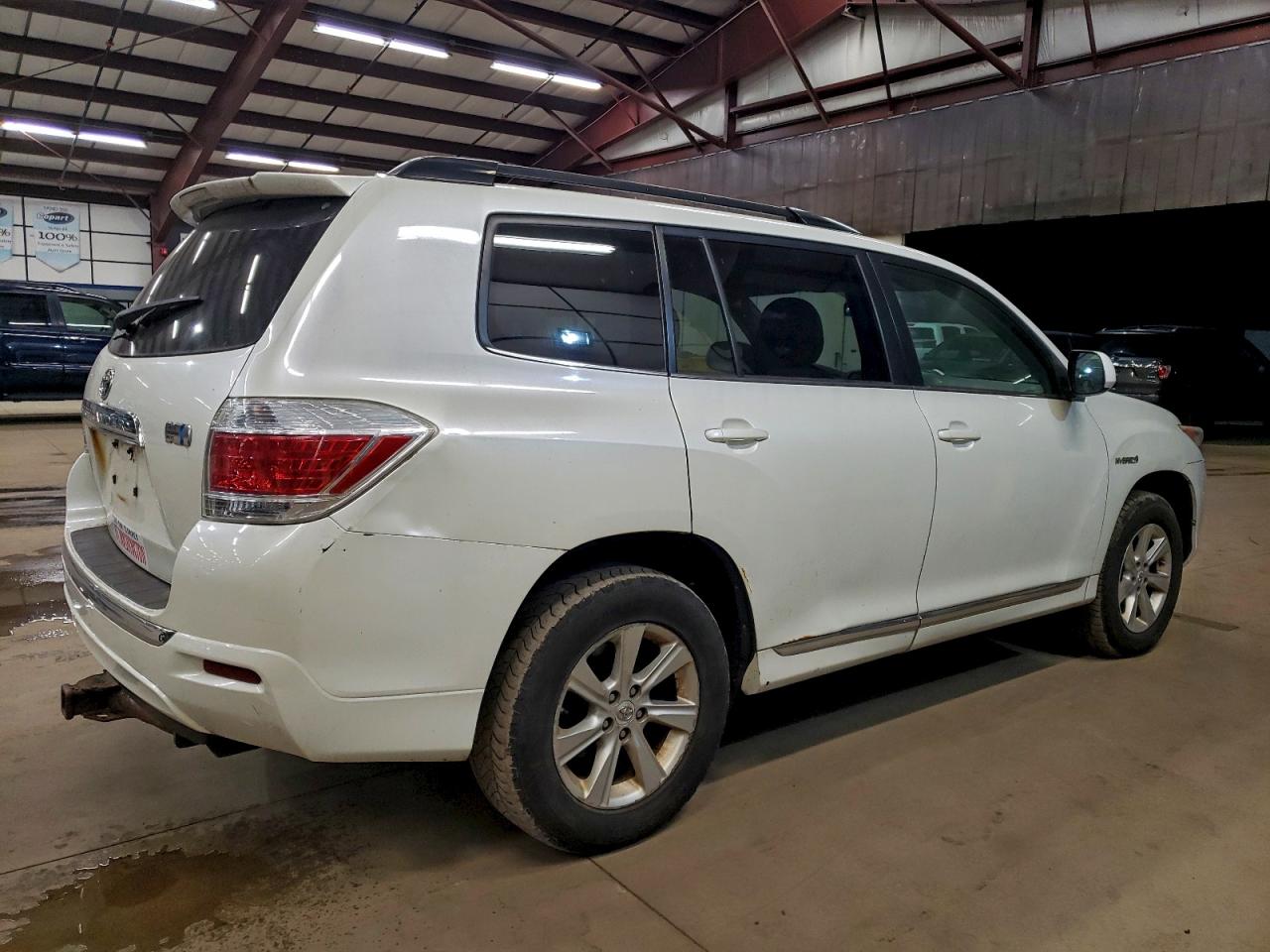 2011 TOYOTA HIGHLANDER HYBRID photo 3
