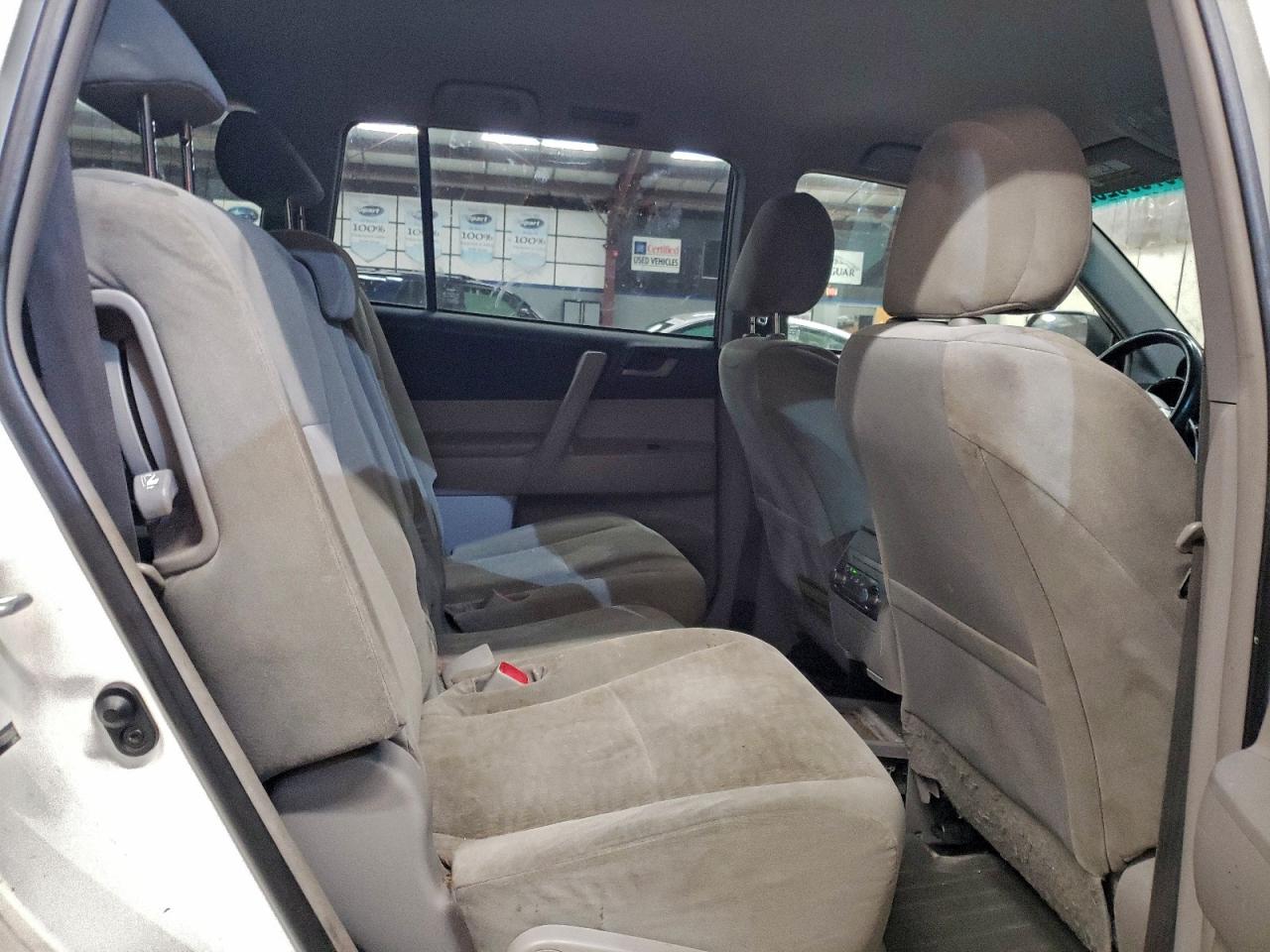 2011 TOYOTA HIGHLANDER HYBRID photo 11