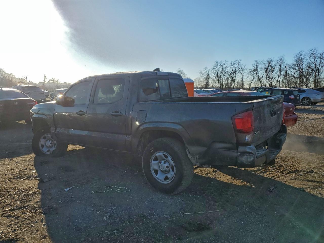 2022 TOYOTA TACOMA DOUBLE CAB photo 2