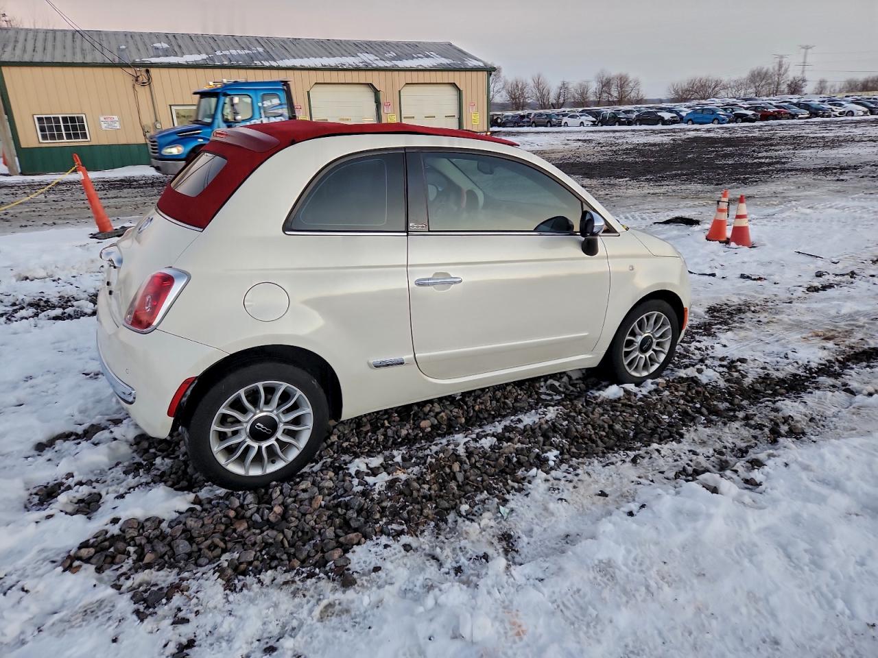 2012 FIAT 500 LOUNGE photo 3