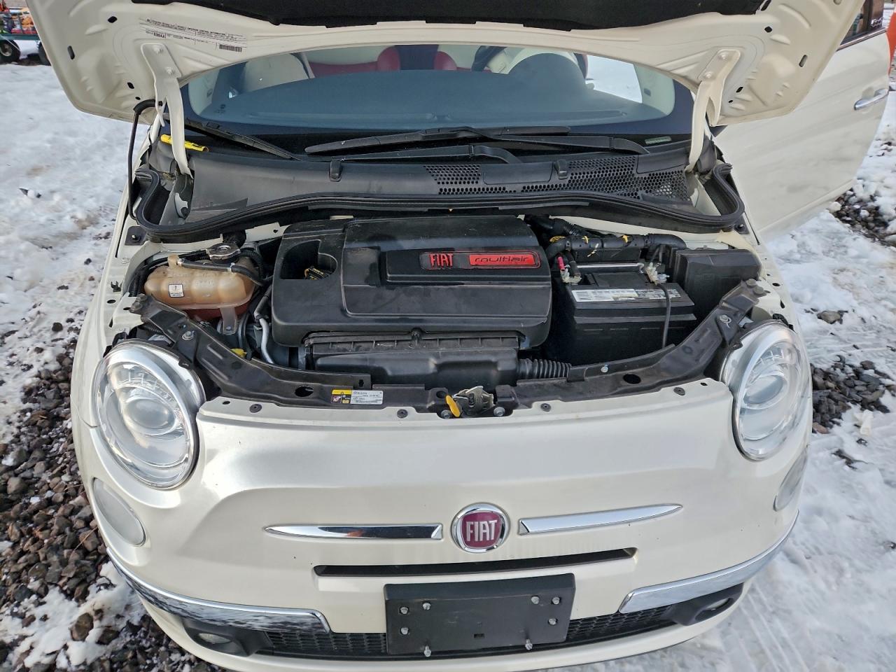 2012 FIAT 500 LOUNGE photo 11