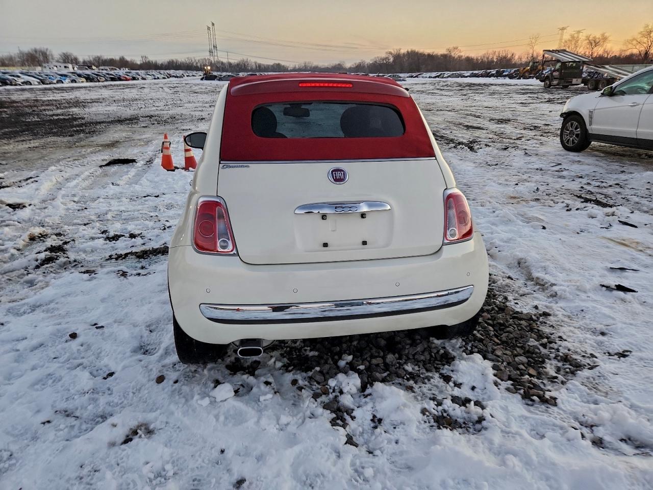 2012 FIAT 500 LOUNGE photo 6