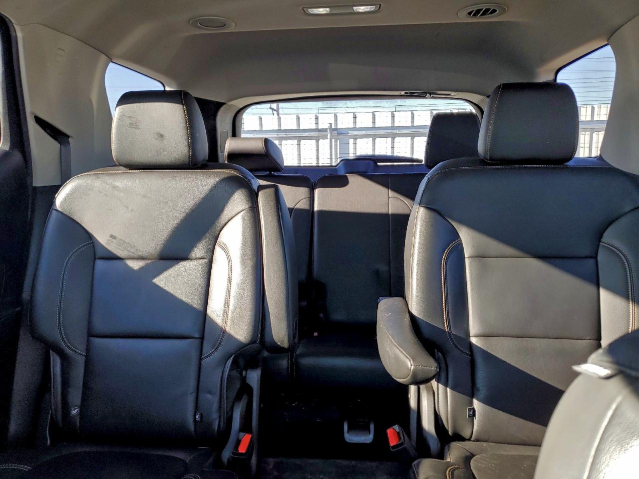 2020 CHEVROLET TRAVERSE LT photo 10