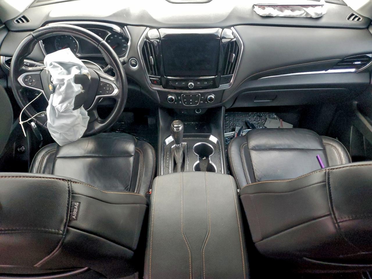 2020 CHEVROLET TRAVERSE LT photo 8