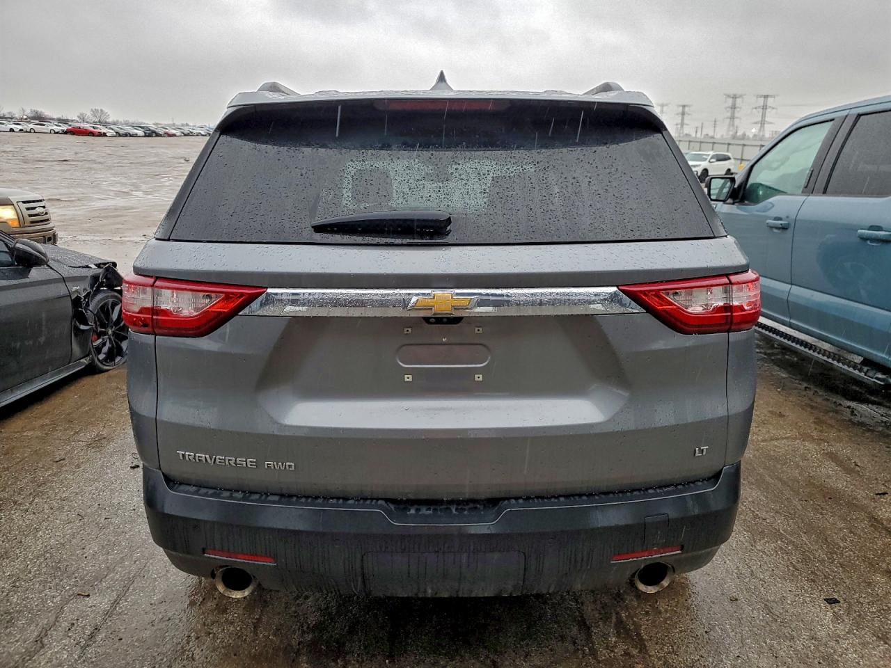 2020 CHEVROLET TRAVERSE LT photo 6