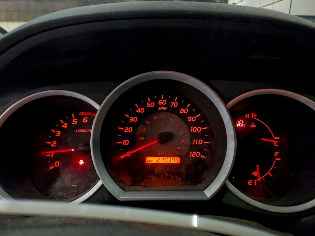 2009 TOYOTA TACOMA photo 9