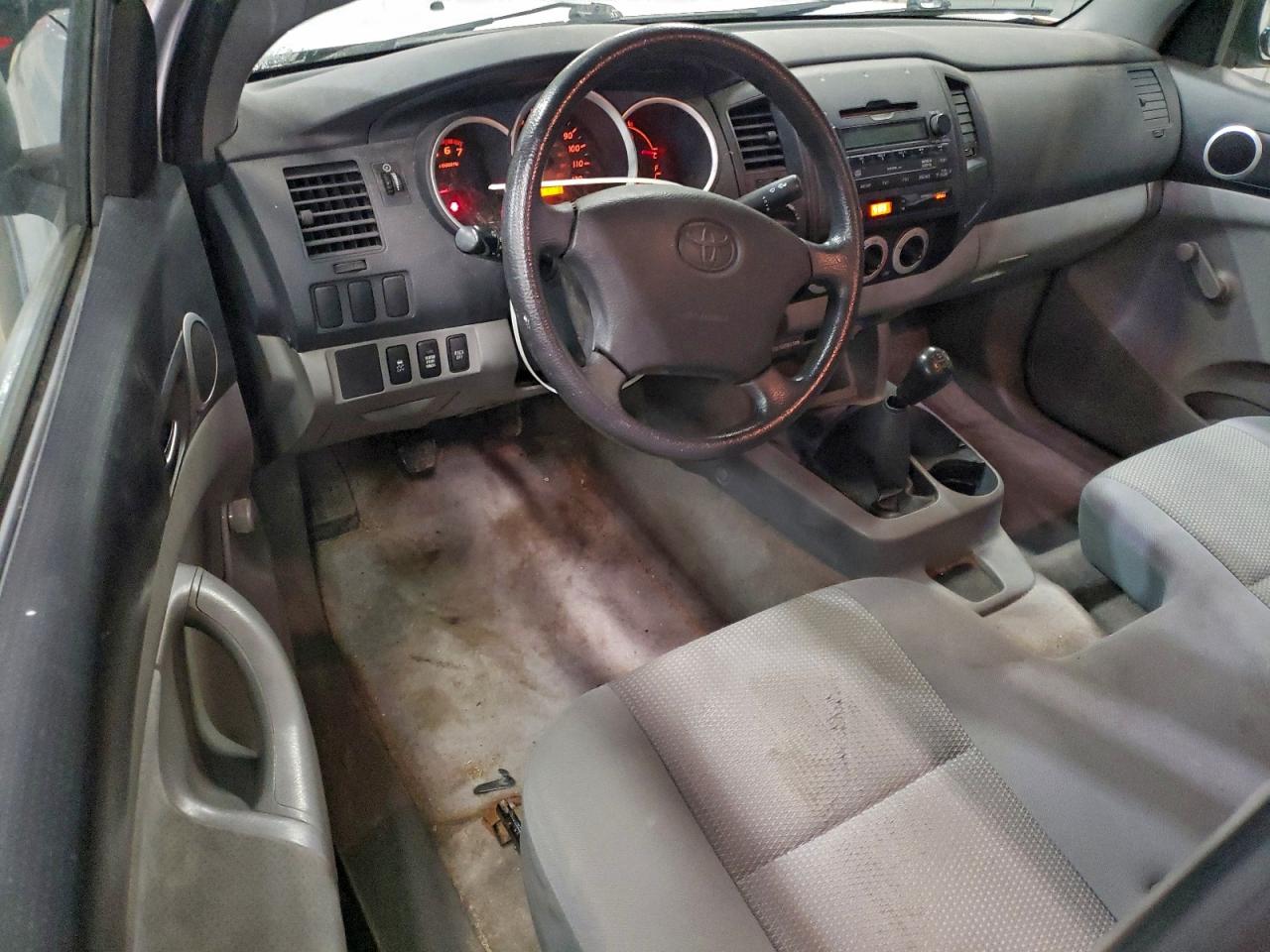 2009 TOYOTA TACOMA photo 8