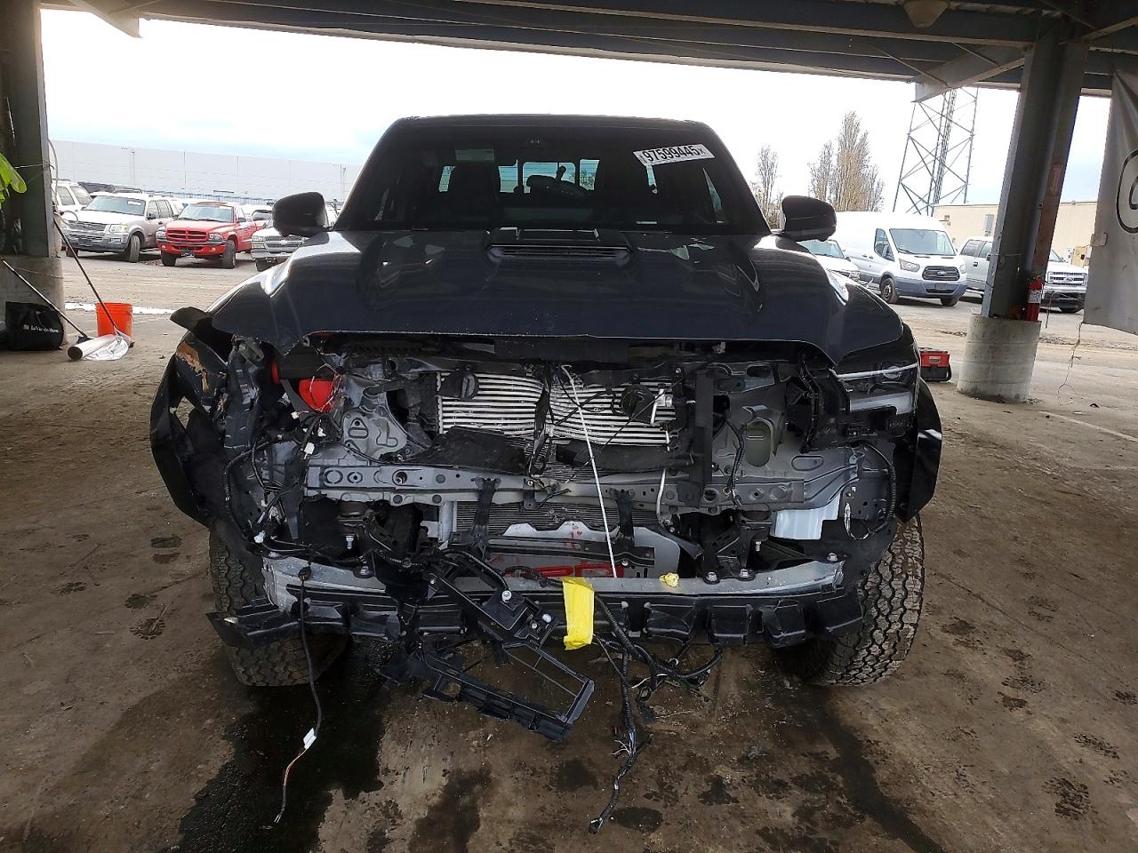 2024 TOYOTA TACOMA DOUBLE CAB photo 5