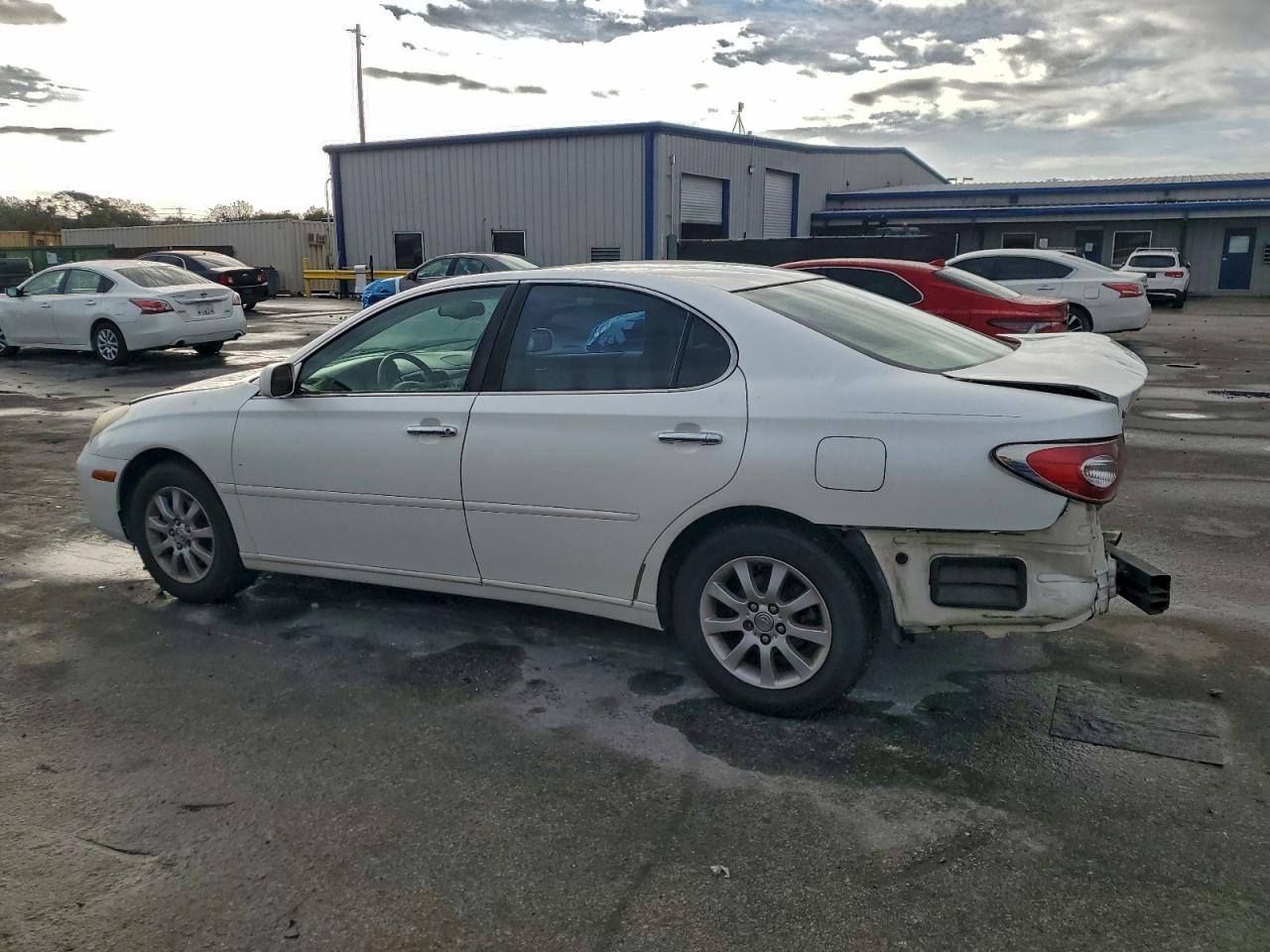 2003 LEXUS ES 300 photo 2