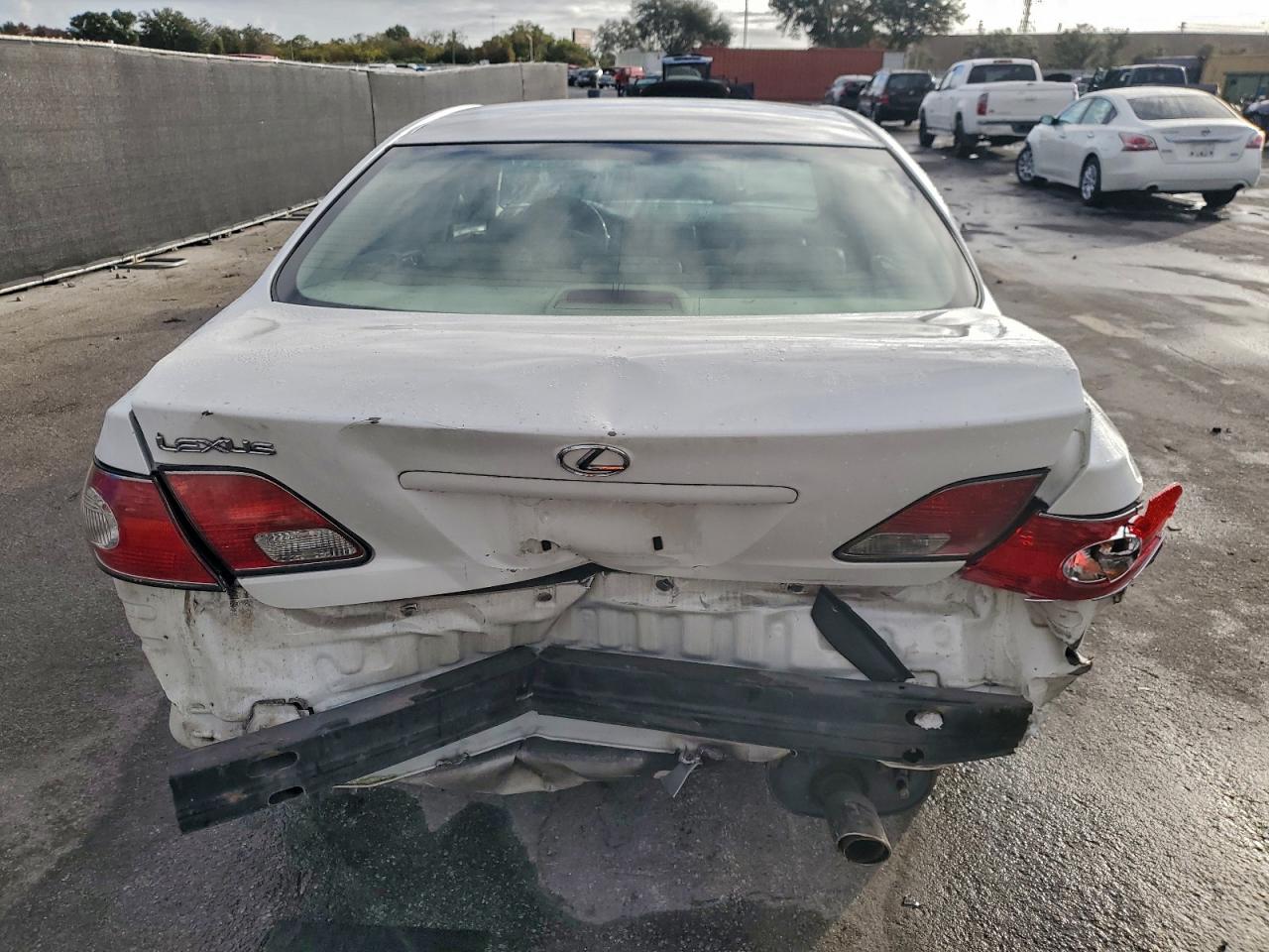 2003 LEXUS ES 300 photo 6