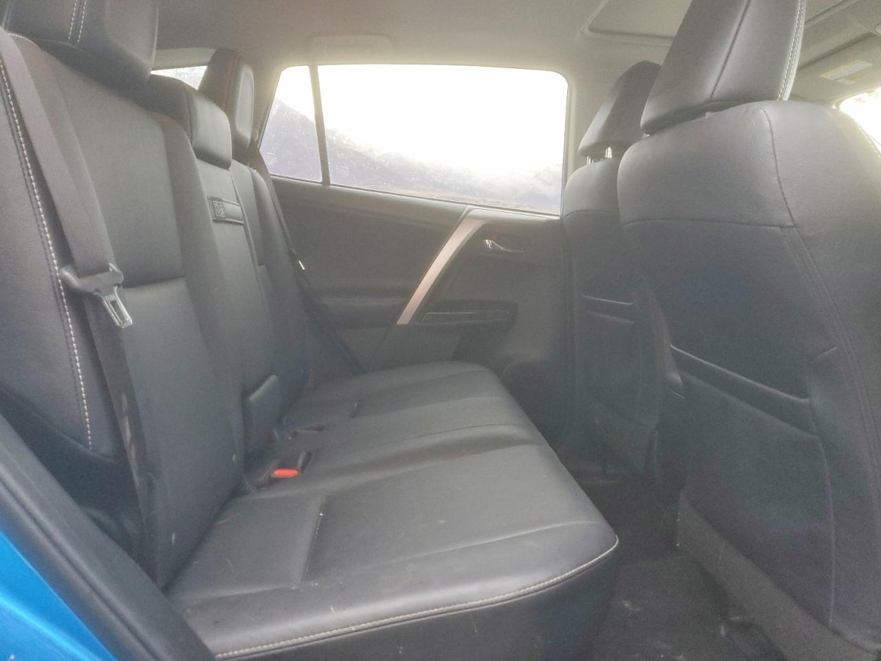 2018 TOYOTA RAV4 HV LIMITED photo 10