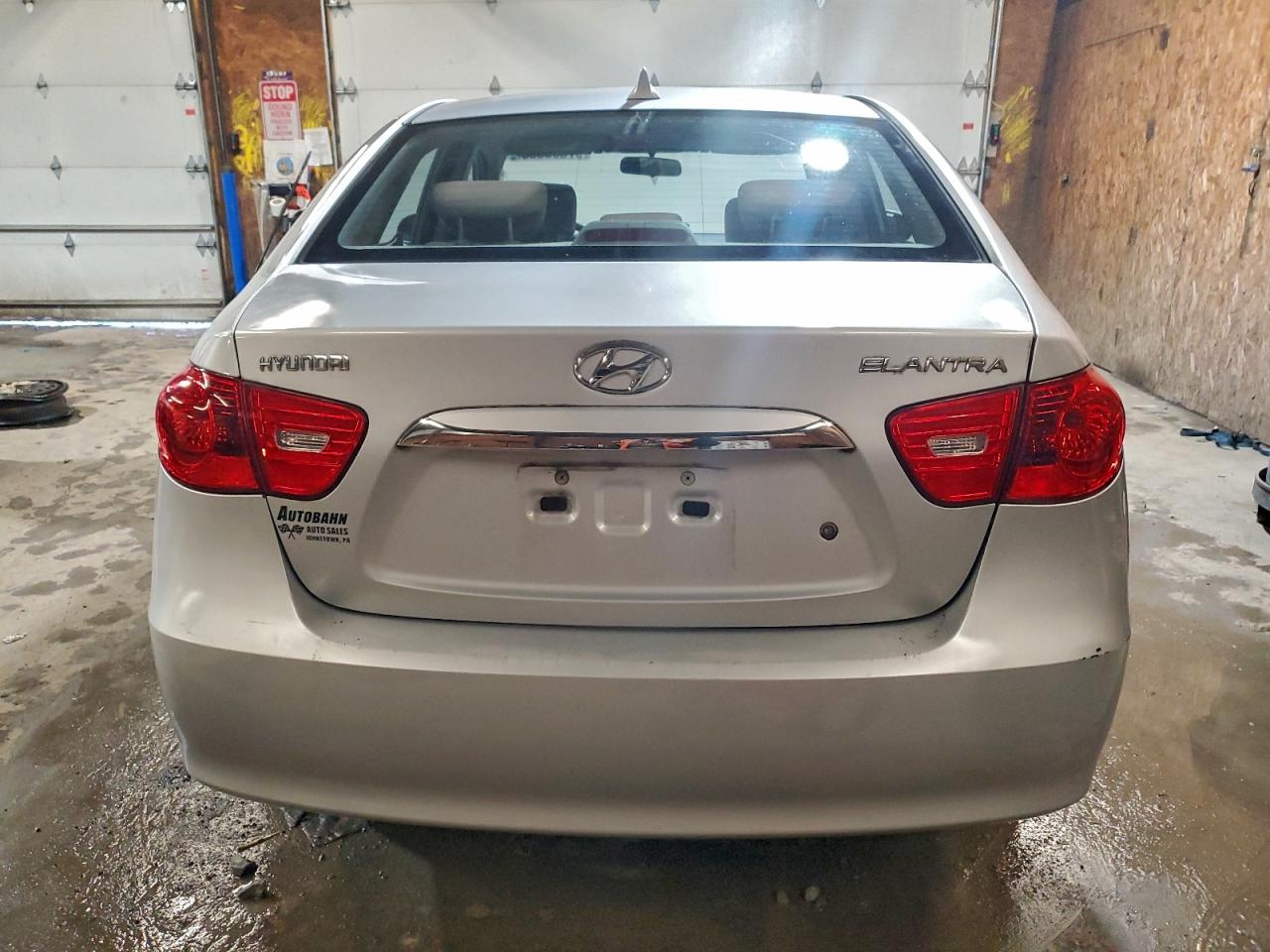 2010 HYUNDAI ELANTRA BLUE photo 6