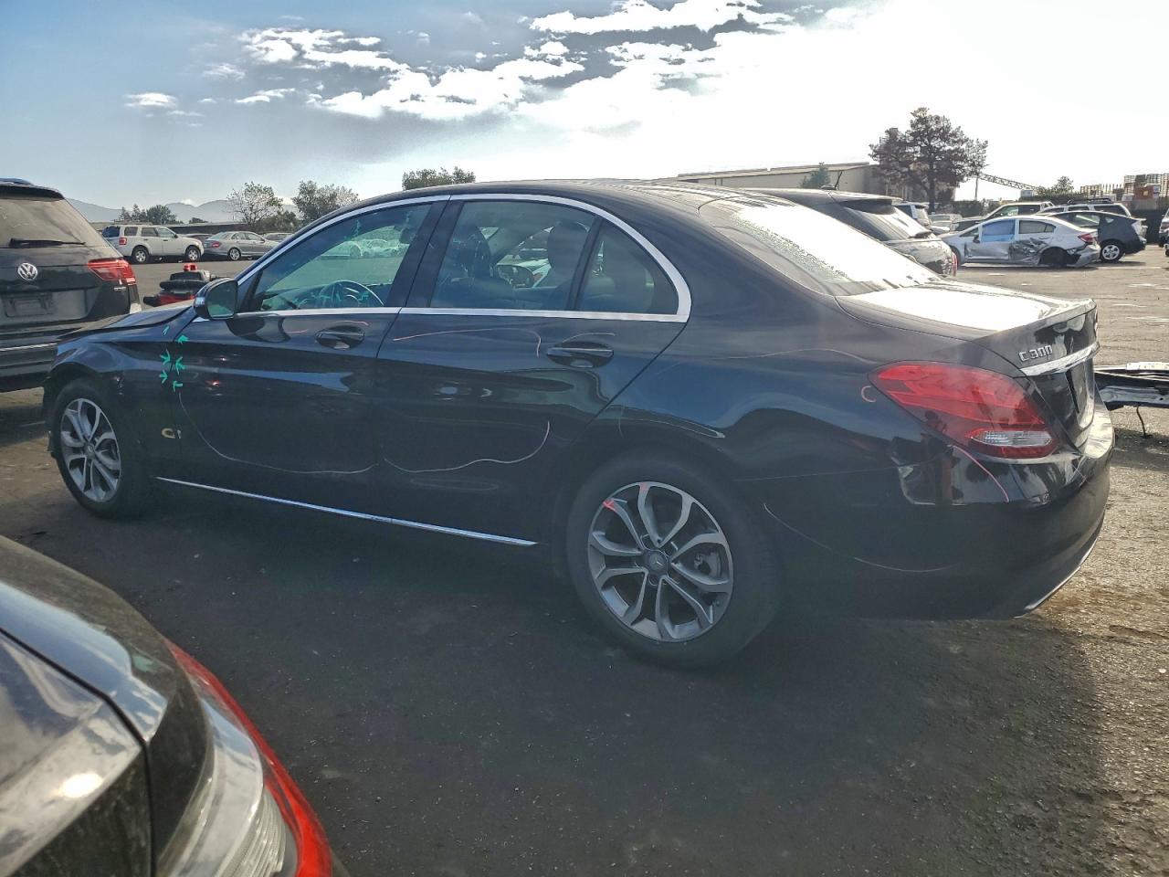 2015 MERCEDES-BENZ C 300 photo 2