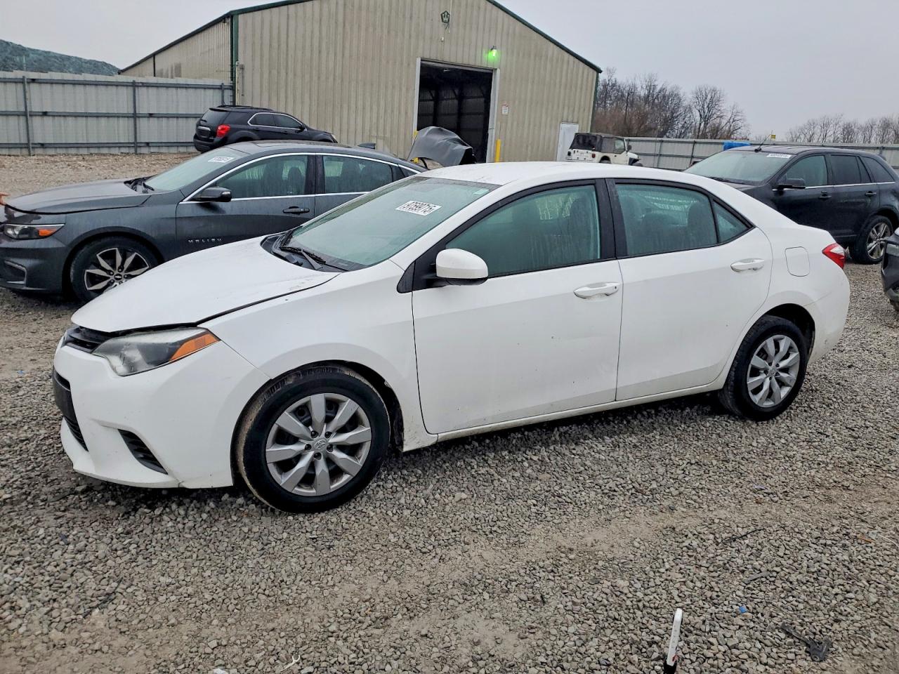 2015 TOYOTA COROLLA