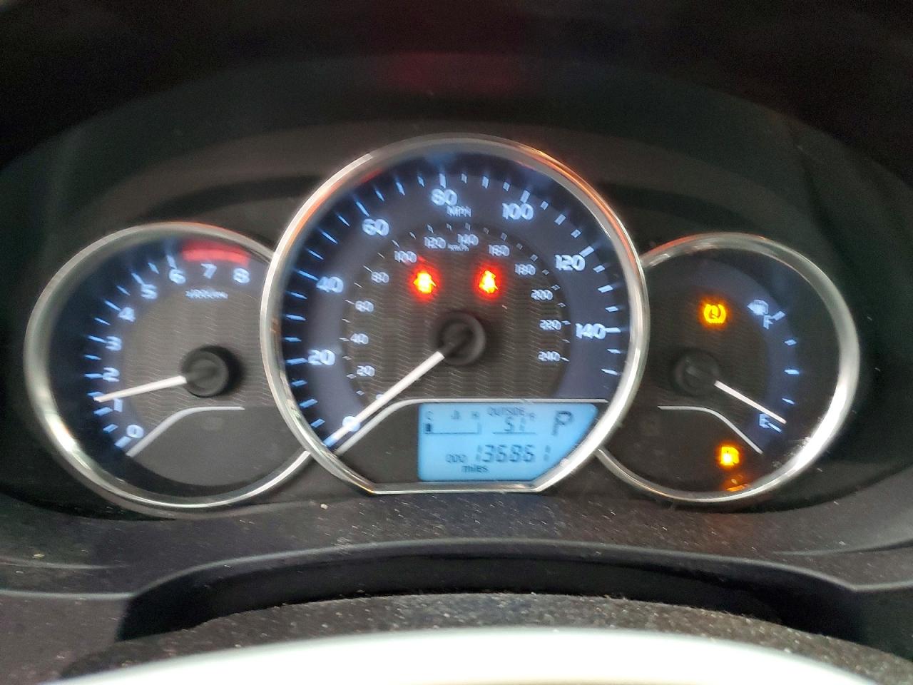 2015 TOYOTA COROLLA L photo 9