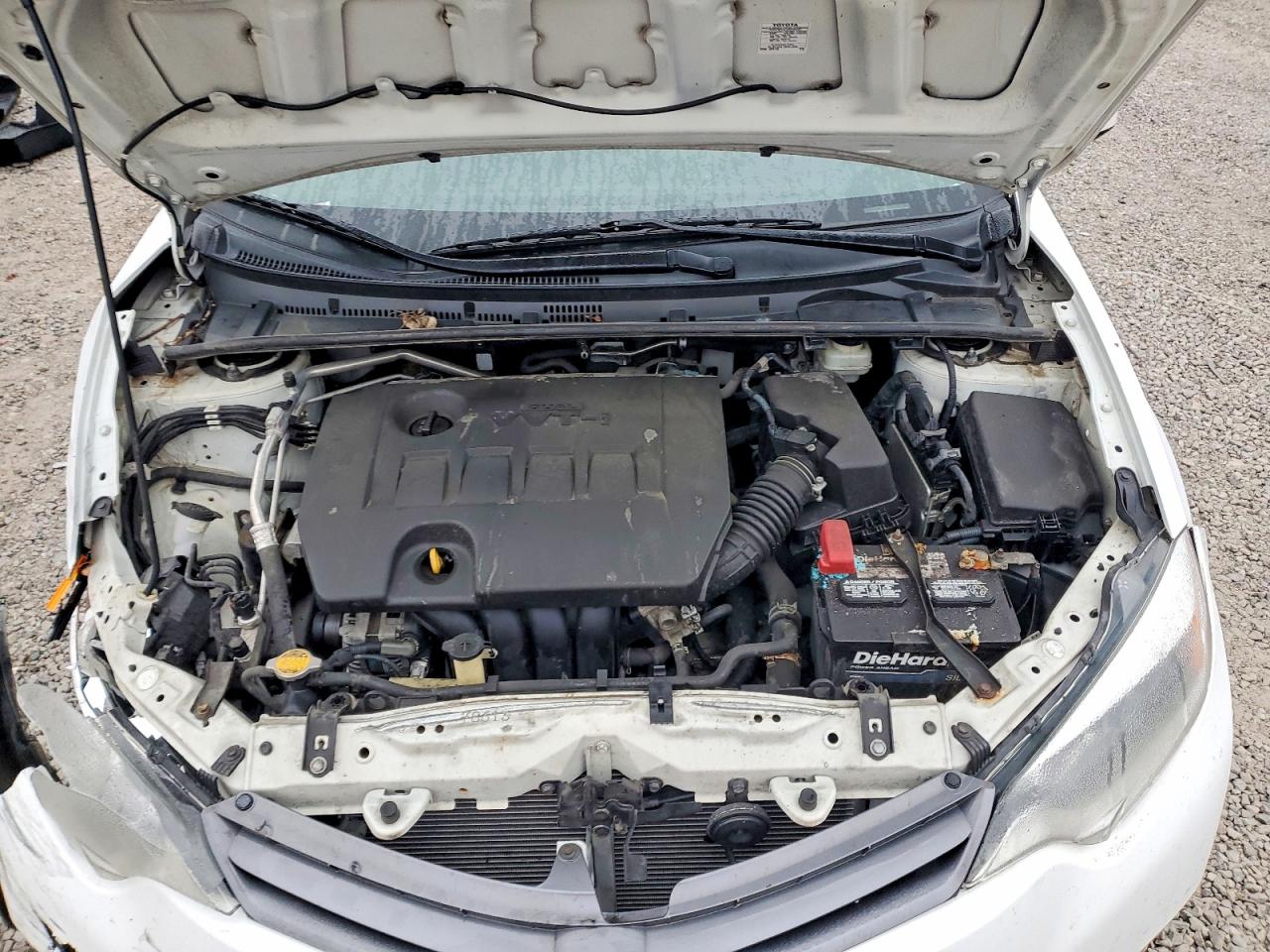 2015 TOYOTA COROLLA L photo 11