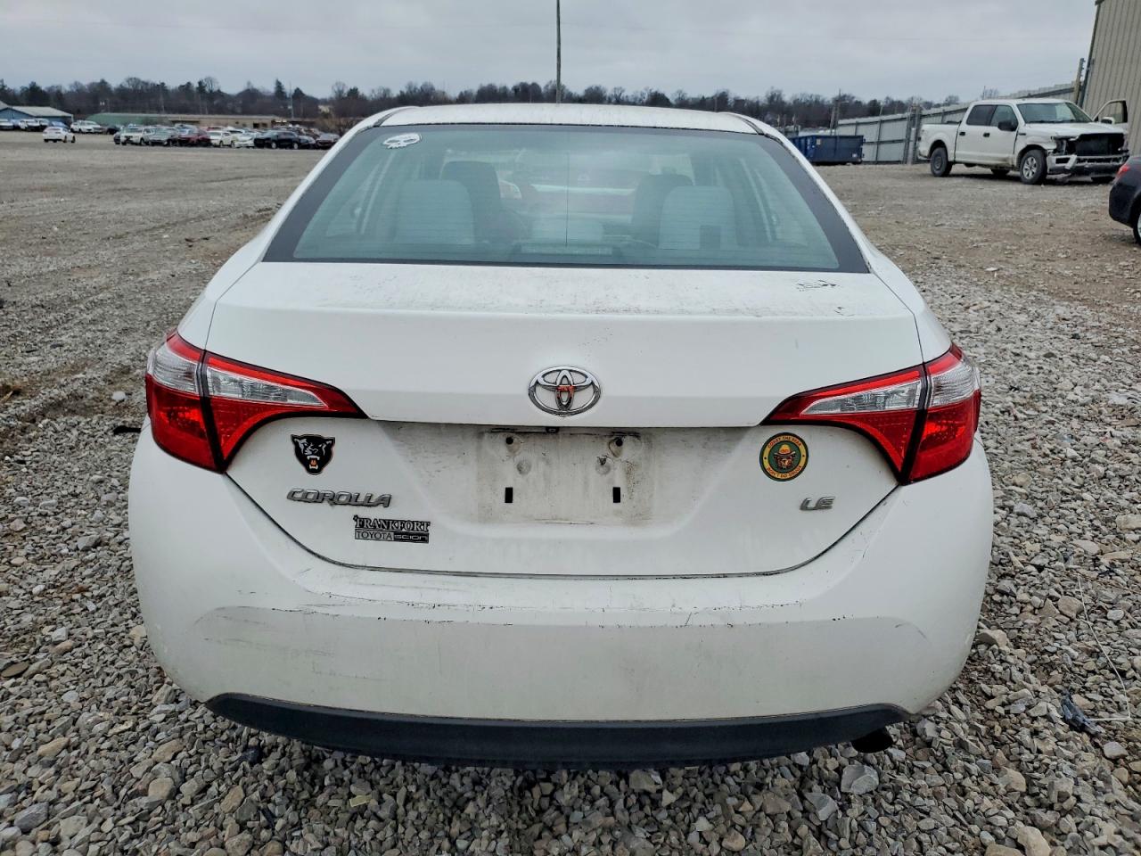 2015 TOYOTA COROLLA L photo 6