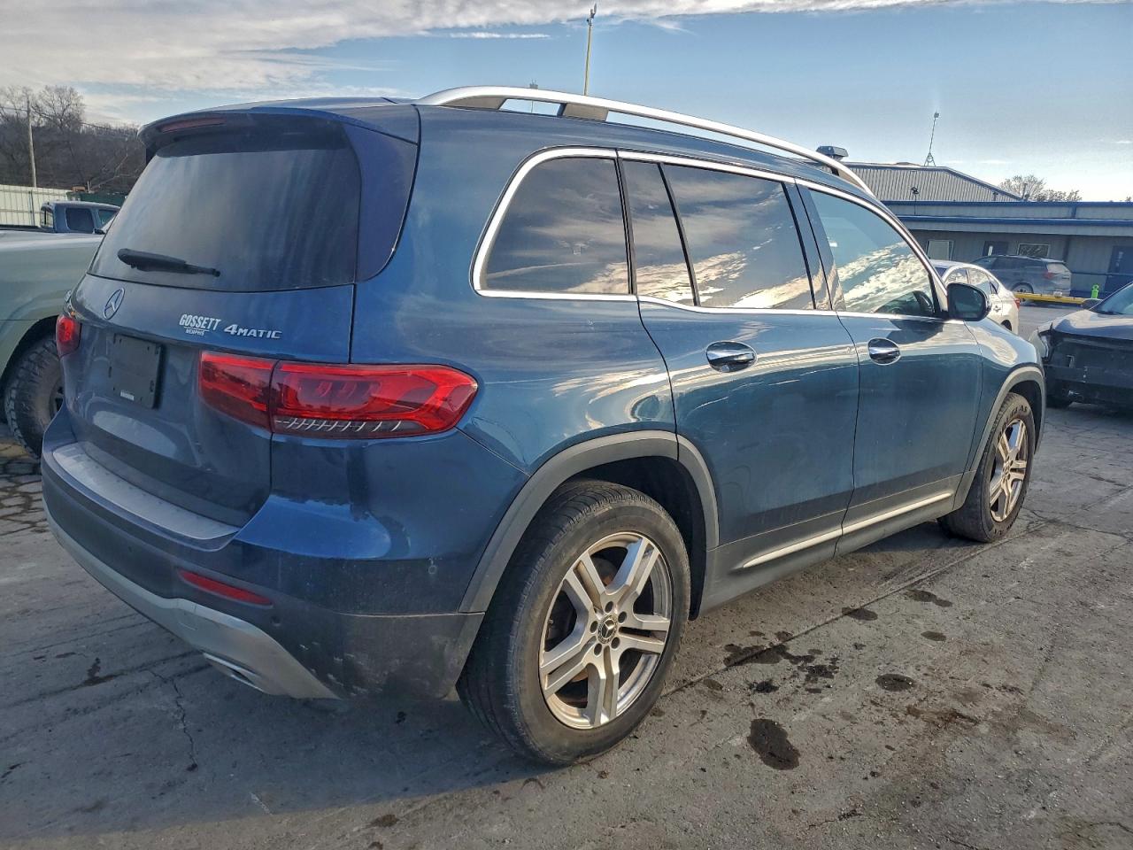 2020 MERCEDES-BENZ GLB 250 4MATIC photo 3