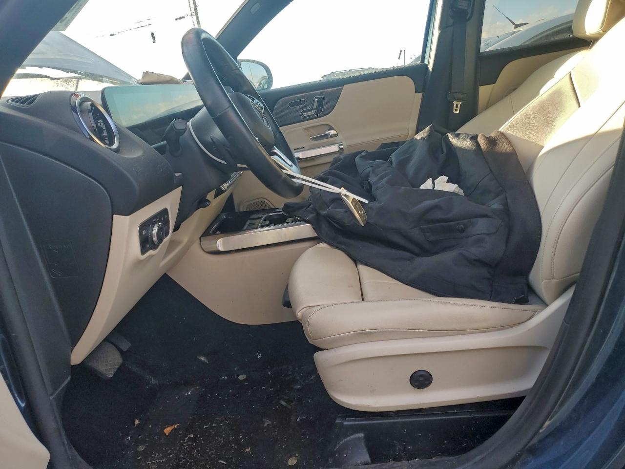 2020 MERCEDES-BENZ GLB 250 4MATIC photo 7