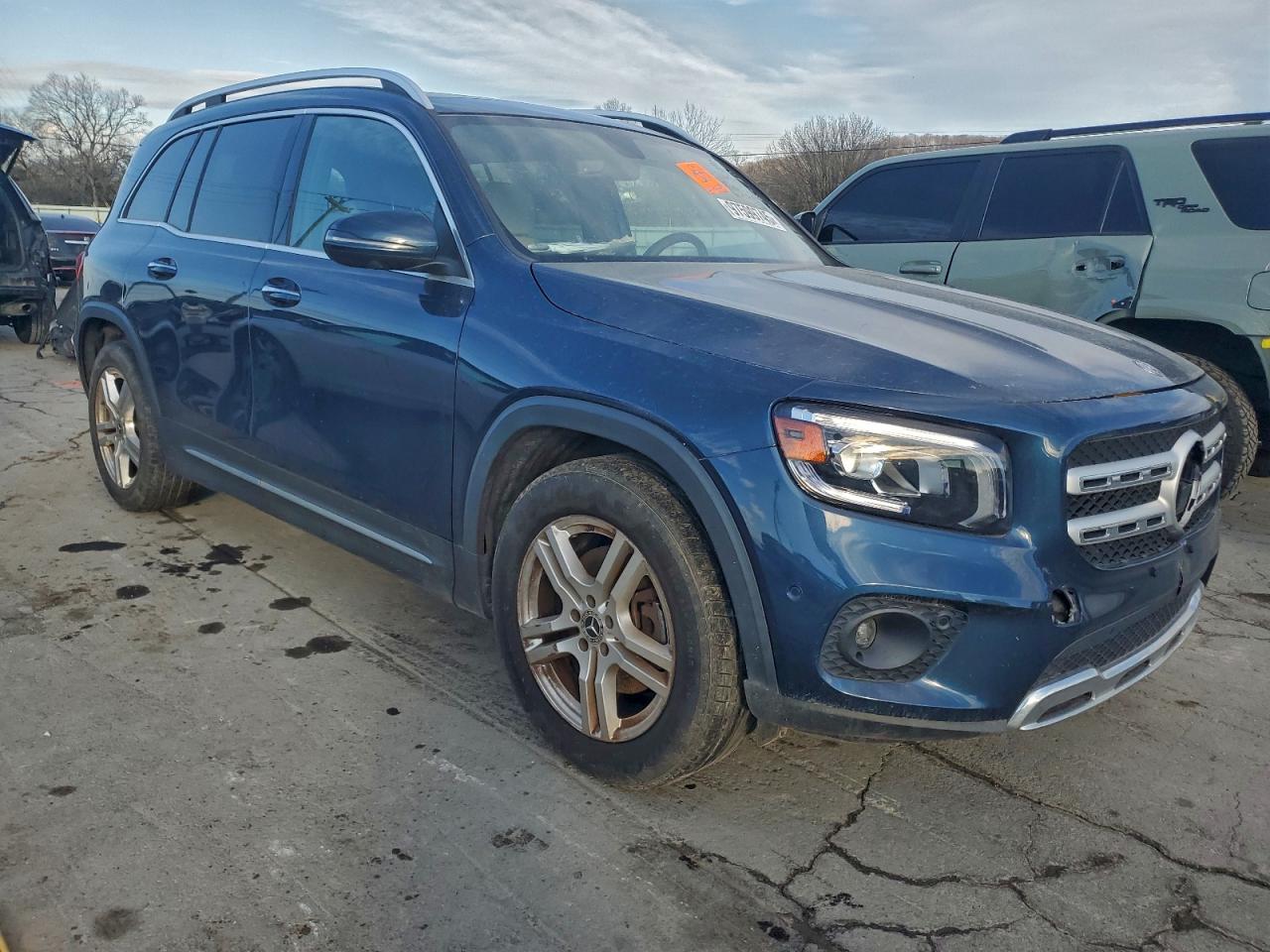 2020 MERCEDES-BENZ GLB 250 4MATIC photo 4