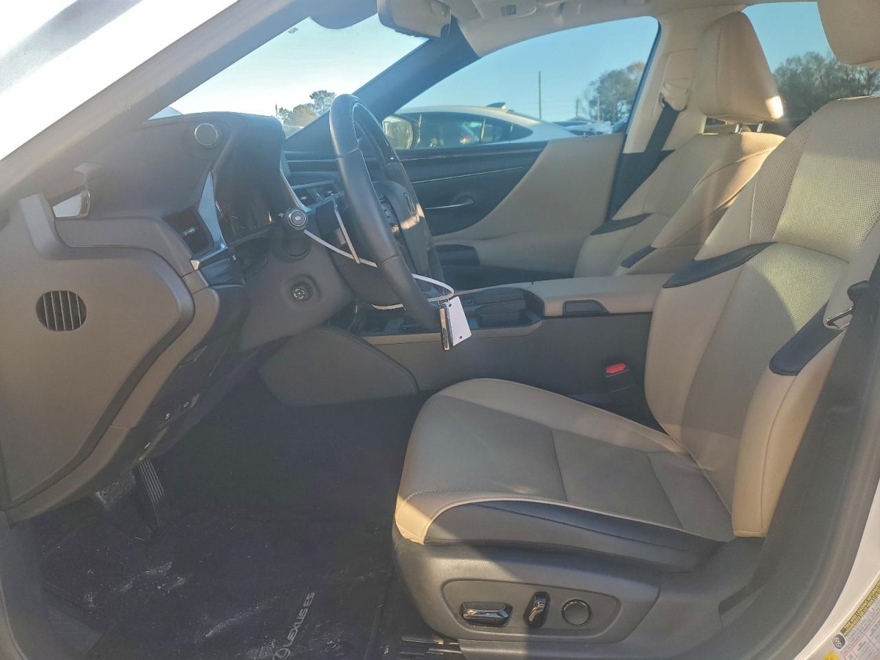 2021 LEXUS ES 350 BASE photo 25