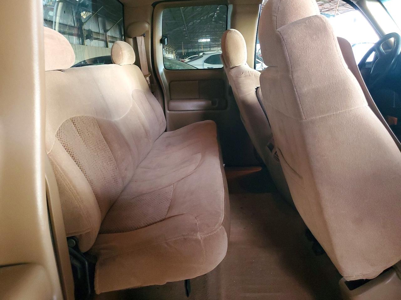 2000 CHEVROLET SILVERADO C1500 photo 10