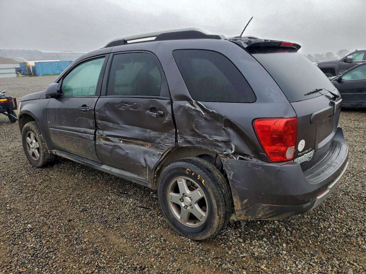 2007 PONTIAC TORRENT photo 2