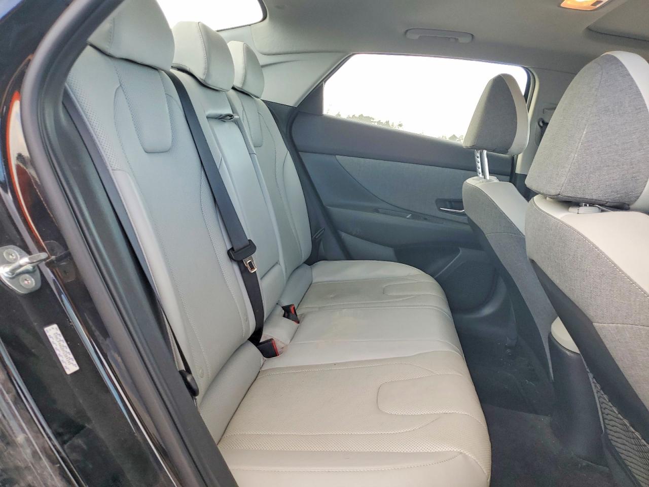 2023 HYUNDAI ELANTRA LIMITED photo 10