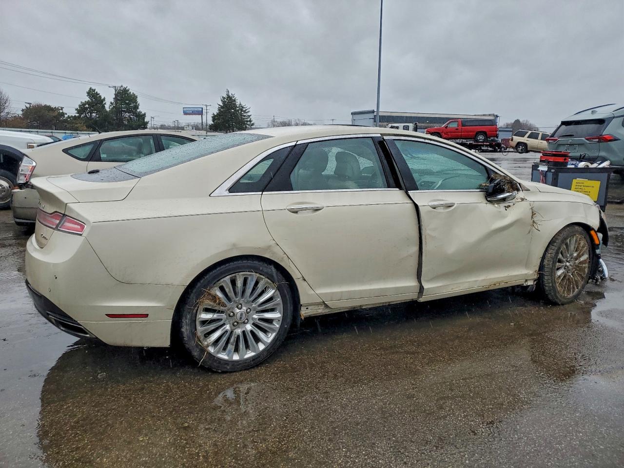 2016 LINCOLN MKZ photo 3
