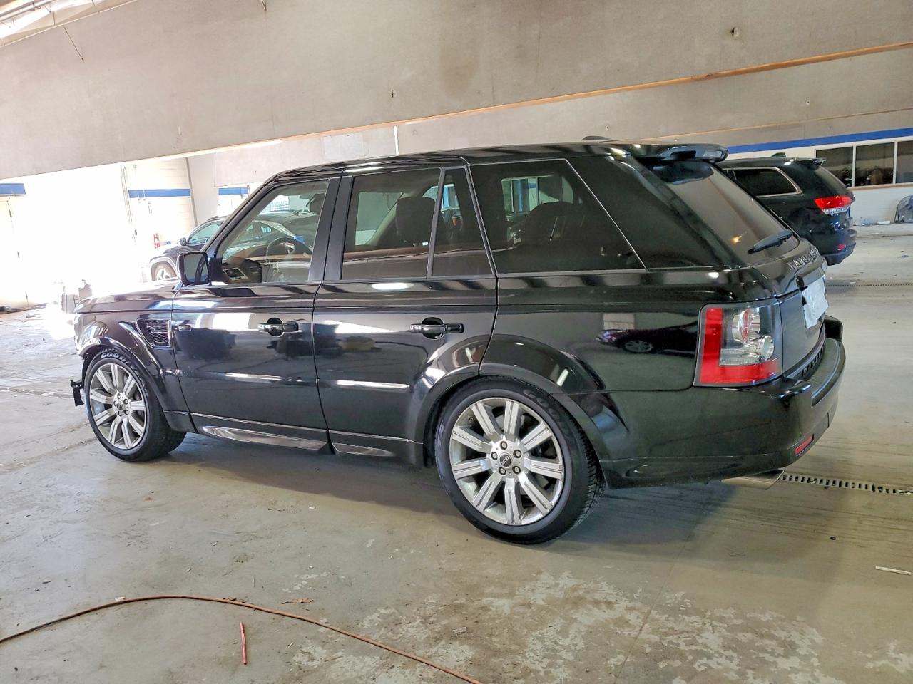 2011 LAND ROVER RANGE ROVER SPORT SC photo 2