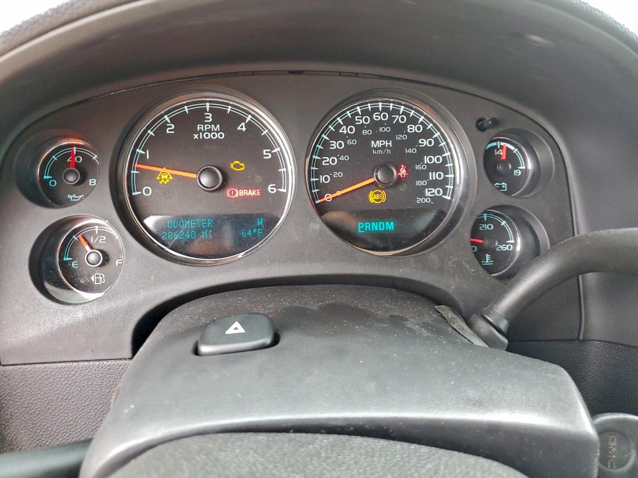 2011 GMC YUKON XL DENALI photo 9