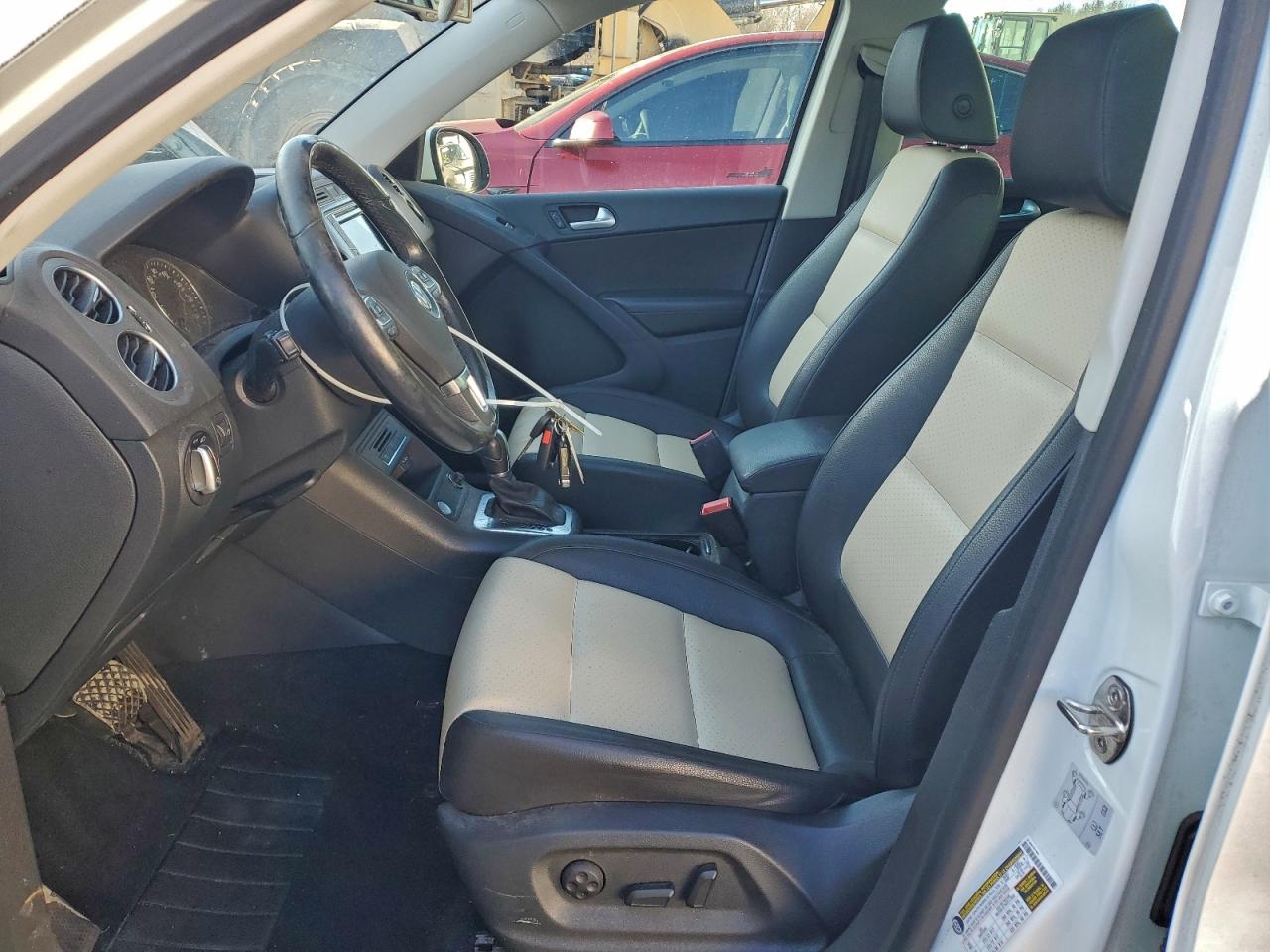 2017 VOLKSWAGEN TIGUAN WOLFSBURG photo 7