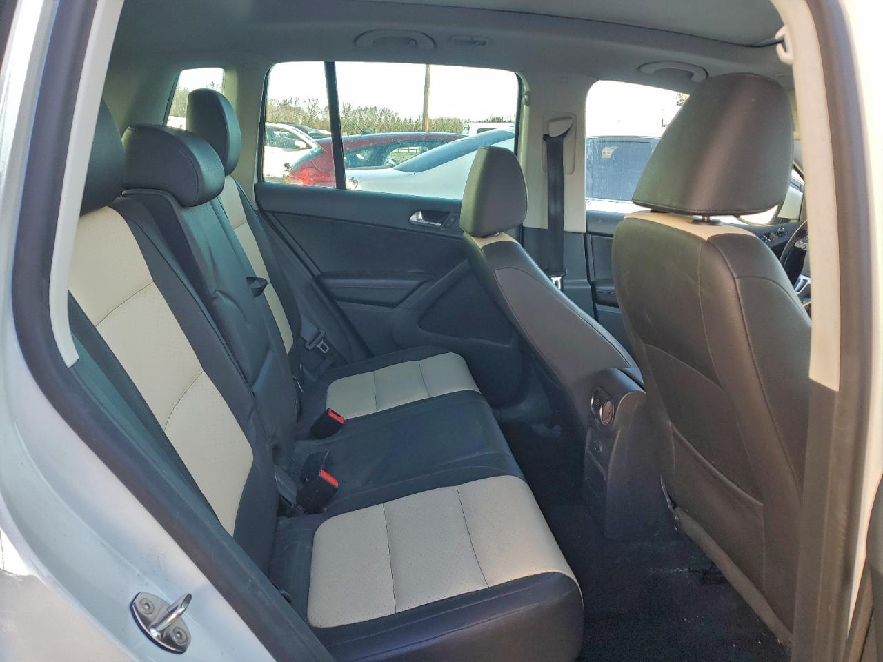 2017 VOLKSWAGEN TIGUAN WOLFSBURG photo 10