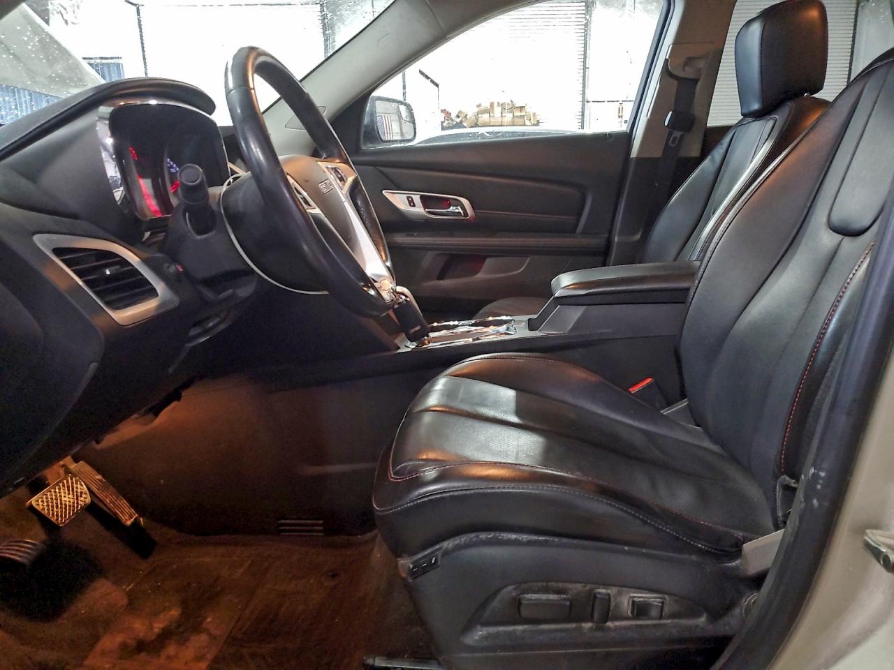 2013 GMC TERRAIN SLT photo 19