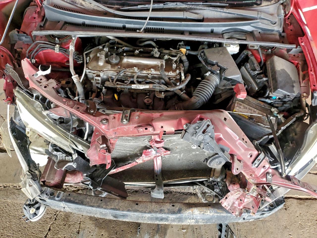 2014 TOYOTA COROLLA L photo 11