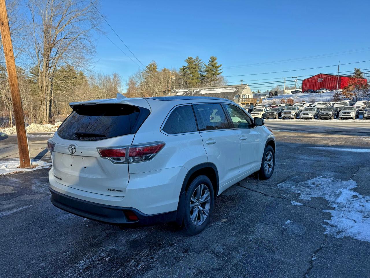 2014 TOYOTA HIGHLANDER XLE photo 4