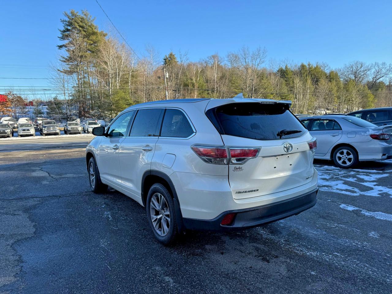 2014 TOYOTA HIGHLANDER XLE photo 3