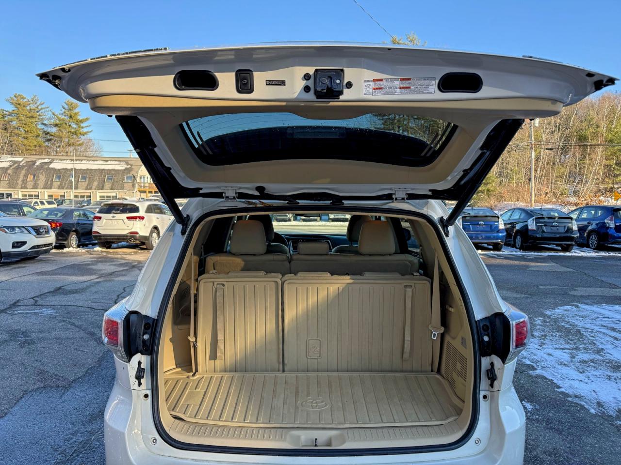 2014 TOYOTA HIGHLANDER XLE photo 7