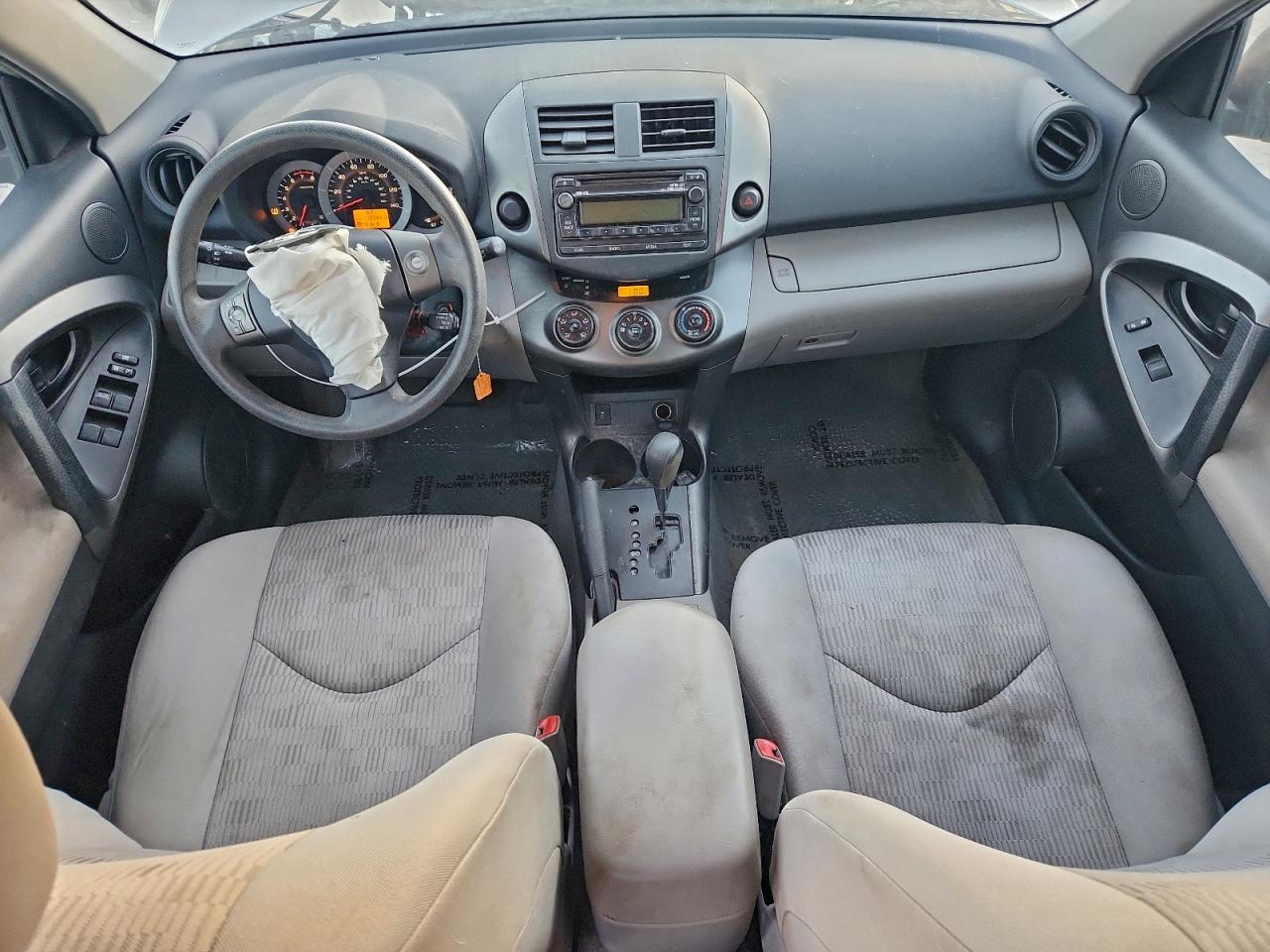 2012 TOYOTA RAV4 photo 8