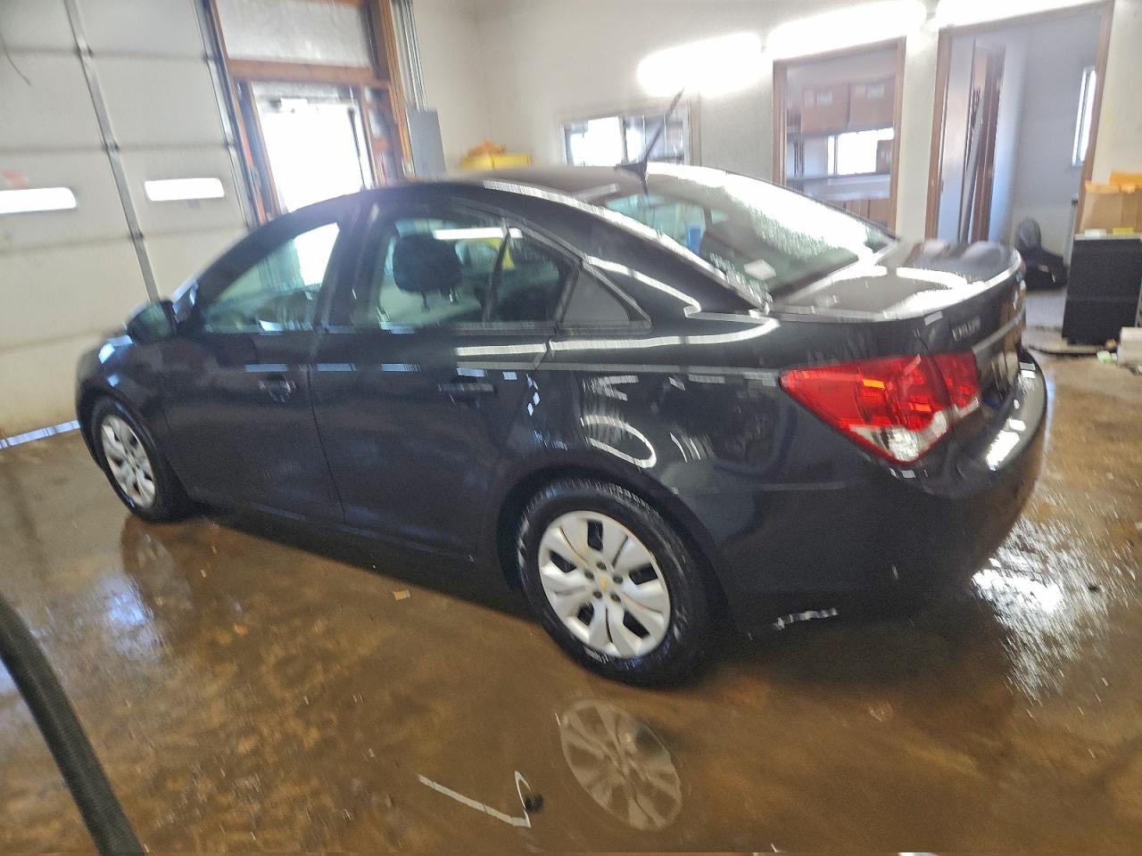 2014 CHEVROLET CRUZE LS photo 2