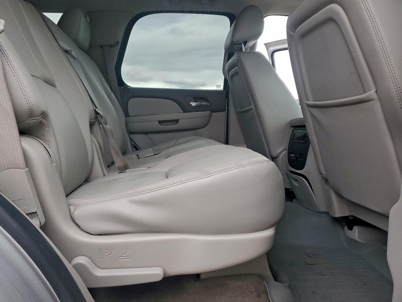 2013 CHEVROLET TAHOE K1500 LT photo 21