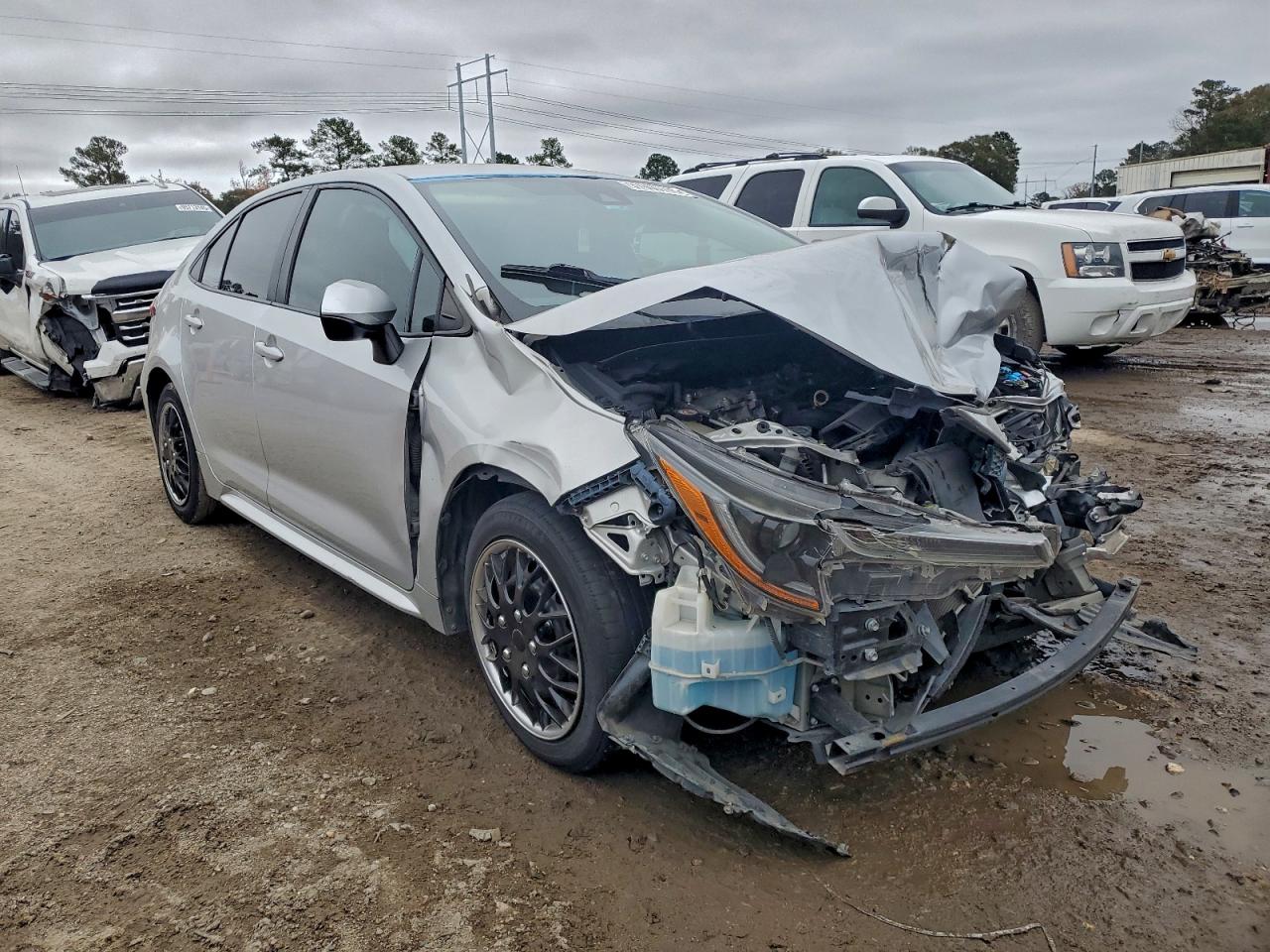 2021 TOYOTA COROLLA LE photo 4